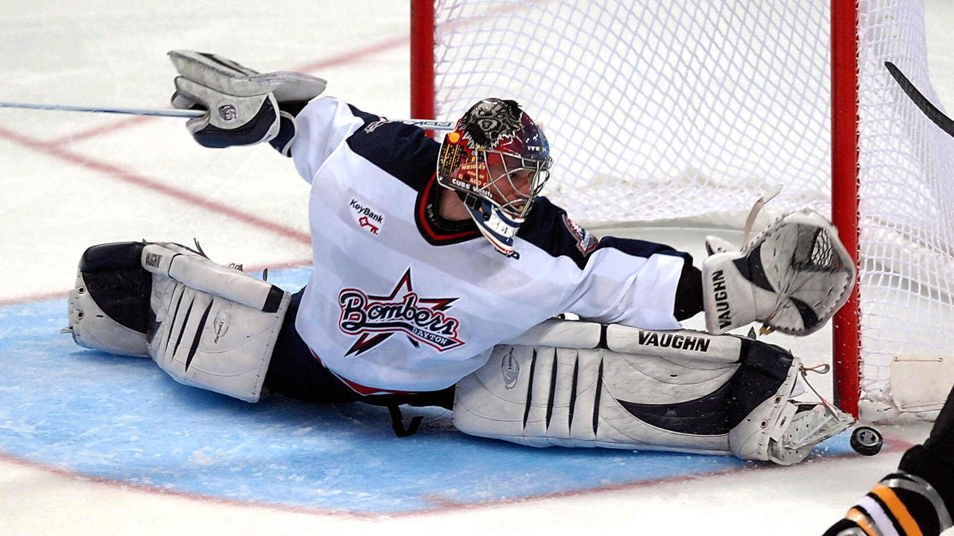 勇士追求冠军，库里状态火热，勇士队 库里